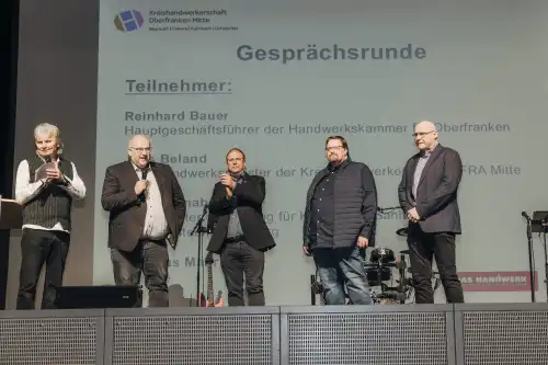 367_freisprechung--franzispindlerfotografie-.jpg